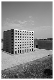 Omaggio ad Aldo Rossi