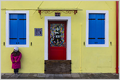 Walking around Burano 1