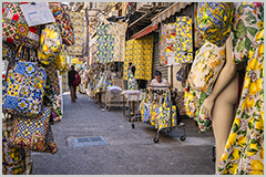 Mercato di stoffe